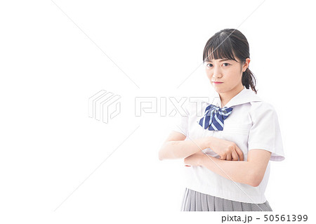 怒る女子学生 怒る女子学生 50561399