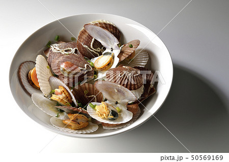 ホタテの酒蒸し 50569169