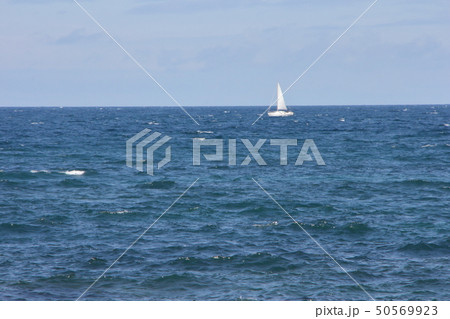 兵庫県豊岡市竹野 山陰海岸ジオパークの一部 残暑が残る9月に撮影 兵庫県豊岡市竹野 山陰海岸ジオパークの一部 残暑が残る9月に撮影 50569923