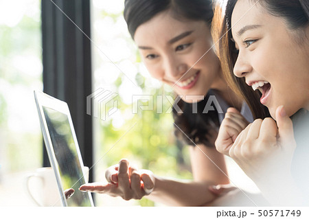 女性　ビジネス 50571749