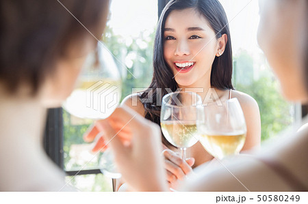 女性　パーティー 50580249