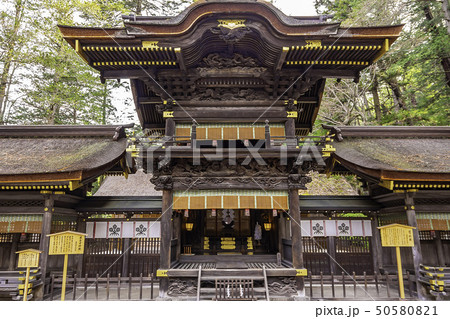 長野県諏訪郡　諏訪大社　下社春宮　拝殿 50580821