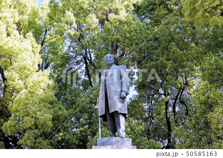 渋沢栄一の銅像 50585163