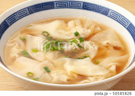 ワンタンスープ 50585826