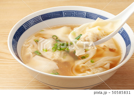 ワンタンスープ 50585831