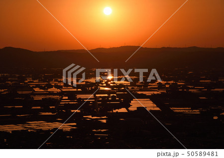 散居村と夕日 散居村と夕日 50589481