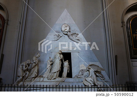 ウィーンにあるアウグスティーナ教会　マリー・クリスティーナ墓碑 50590012