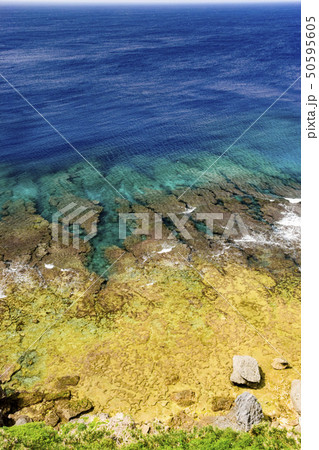 伊江島の湧出(わじぃー)近辺の眺め 伊江島の湧出(わじぃー)近辺の眺め 50595605