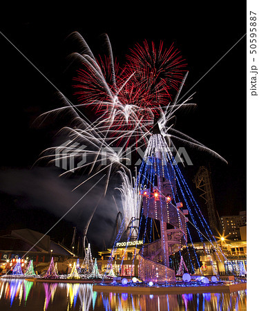 富士急ハイランド 花火大会の写真素材