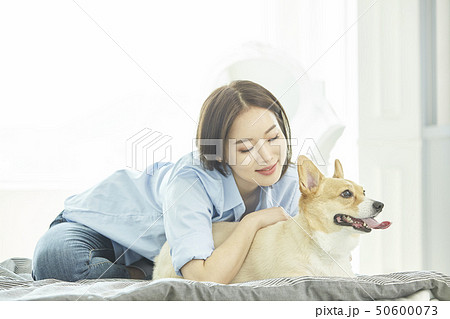 犬 子犬 女性 50600073