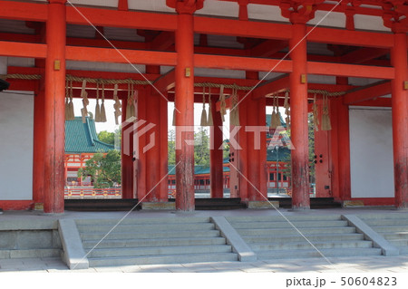 京都　平安神宮　応天門 50604823