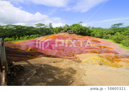 七色の大地 50605321