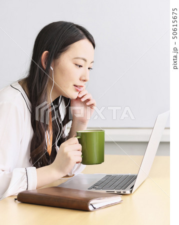 ビジネス 女性 ビジネス 女性 50615675