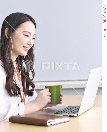 ビジネス 女性 ビジネス 女性 50615676