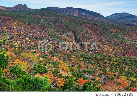紅葉の安達太良山稜線 紅葉の安達太良山稜線 50622339