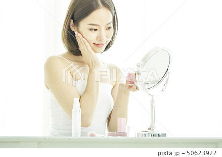 スキンケア 女性 女 50623922