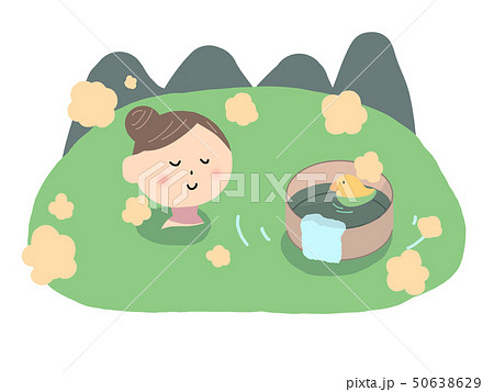 山と露天風呂と風呂桶と入浴する女性 50638629