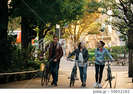 外国人　インバウンド　サイクリングツアー 50652162