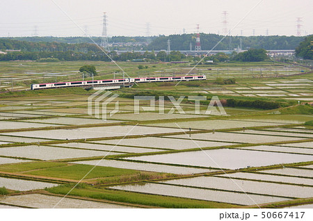 モノサクの大俯瞰　田植え始まる総武本線 50667417