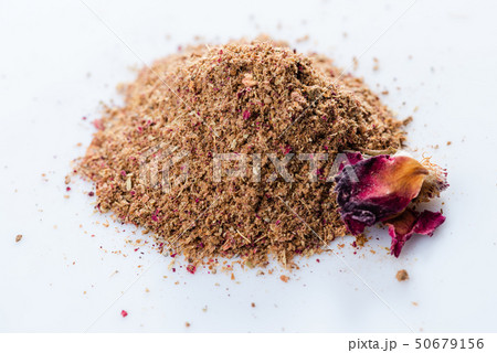 Close-up of persian spices blend with Rose Close-up of persian spices blend with Rose 50679156