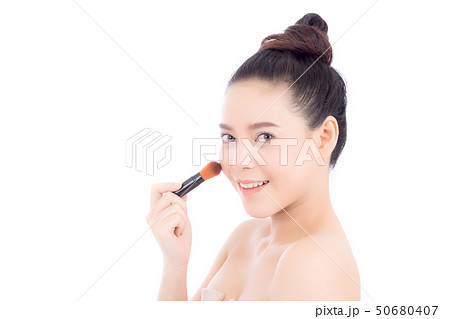 Beauty of portrait asian woman applying make up Beauty of portrait asian woman applying make up 50680407