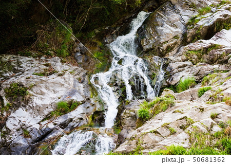 不動の滝 (香川県高松市塩江町) 不動の滝 (香川県高松市塩江町) 50681362