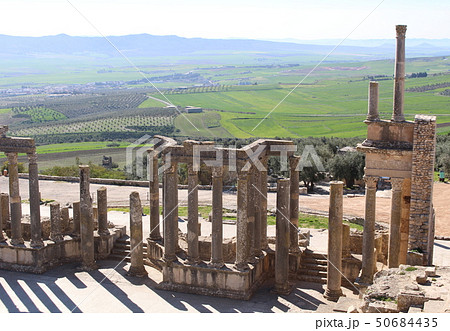 ドゥッガ遺跡　チュニジア　世界遺産　アフリカ 50684435