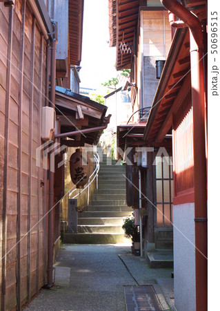 城下町にある階段 50696515