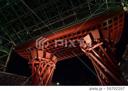 金沢駅 夜の鼓門 金沢駅 夜の鼓門 50702207
