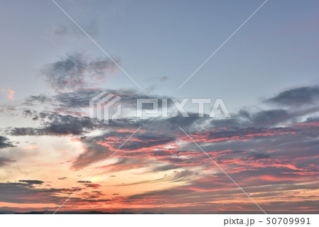 晩夏　朝焼け 50709991