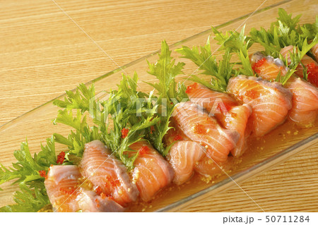 サーモンのカルパッチョ サーモンのカルパッチョ 50711284