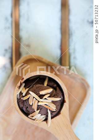 chocolate ice cream on wood background 50713232