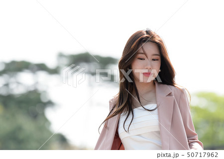 人 人間 韓国人 50717962