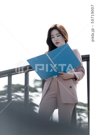 人 人間 韓国人 50719007