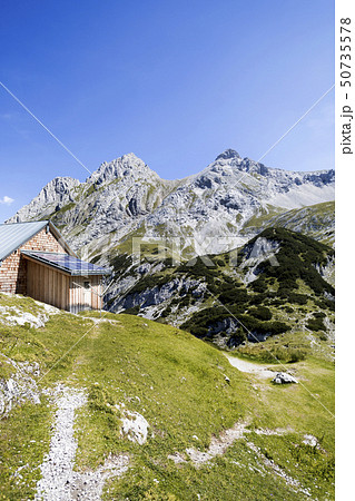 Hut at mountain lake Drachensee    50735578