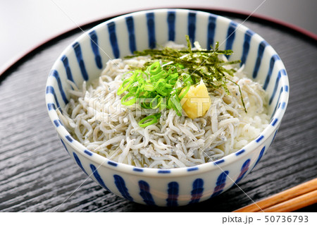 釜揚げしらす丼 50736793