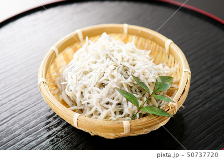 釜揚げしらす 50737720