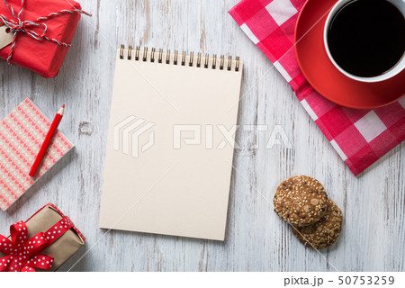 Coffee break with cookies Coffee break with cookies 50753259