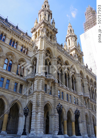 ウィーン市庁舎　正面 50757503