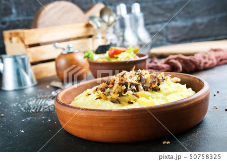 mashed potato 50758325