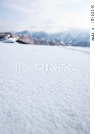 春の雪景色 春の雪景色 50763140