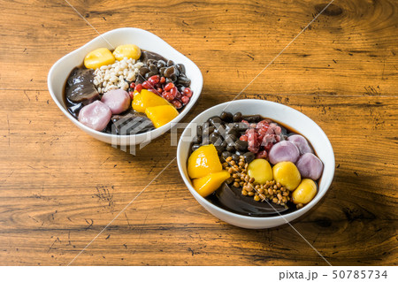 台湾の漢方黒ゼリー　Licorice black jelly Taiwanese dessert 50785734