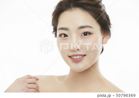 女性　ビューティー 50790369