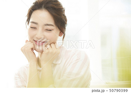 女性 ビューティー 女性 ビューティー 50790399