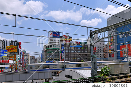 日本の東京都市景観 高田馬場駅前を望む 日本の東京都市景観 高田馬場駅前を望む 50805391
