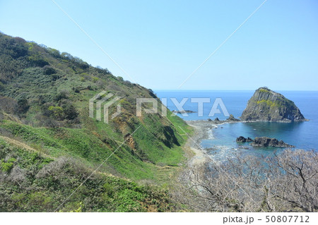 粟島の西海岸 50807712