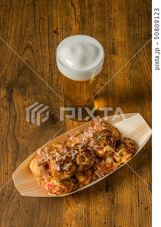 たこ焼き　octopus dough balls Takoyaki japanese food 50809123