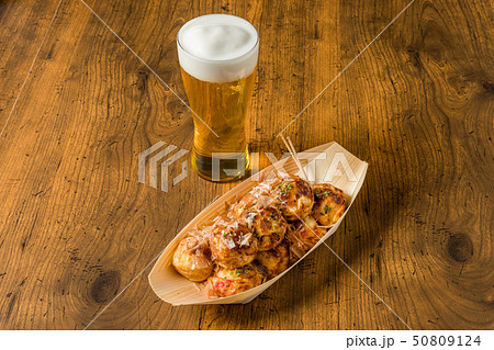 たこ焼き　octopus dough balls Takoyaki japanese food 50809124