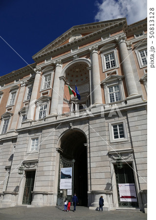 ガゼルタ宮殿　ガゼルタ　イタリア 50813128