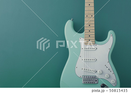 エレキギター	 50815435